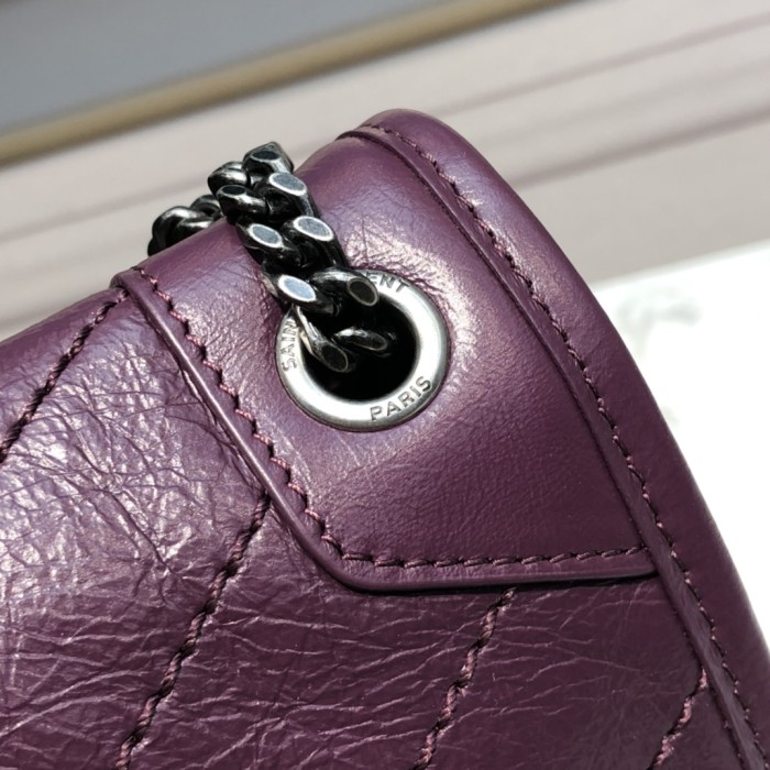 Handbags SAINT LAURENT 533037 size 22*16.5*12 cm