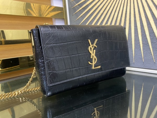 Handbags SAINT LAURENT 721250 size 22×14×5 cm