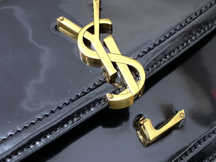 Handbags SAINT LAURENT 634305 size 23-16-6 cm