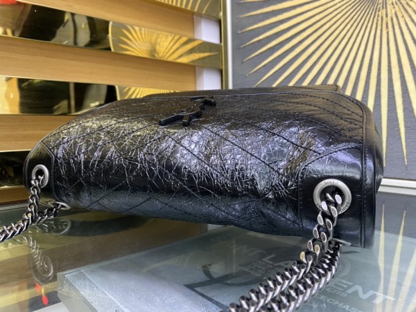 Handbags SAINT LAURENT 498830 size 32x23x9 cm