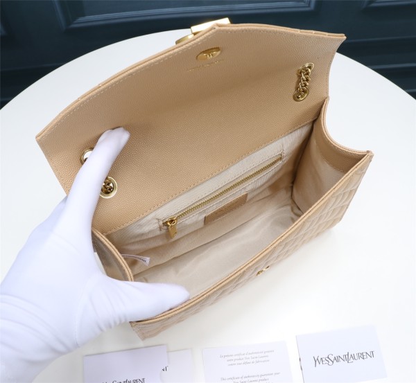 Handbags SAINT LAURENT 26808 size 24X17.5X6 cm