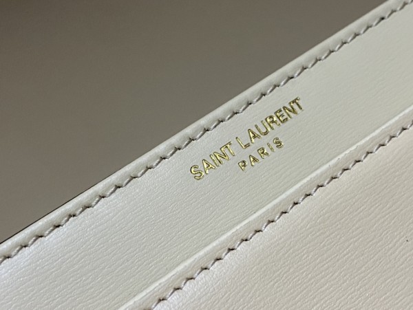 Handbags SAINT LAURENT 634305 size 23-16-6 cm