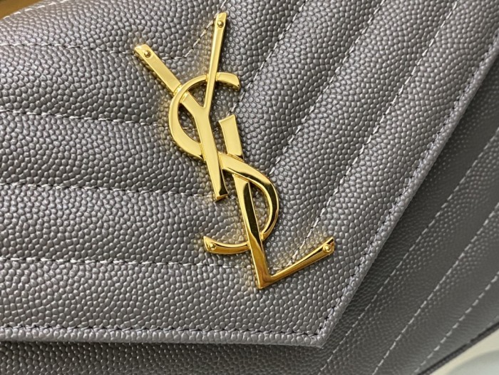 Handbags SAINT LAURENT 377828 size 22.5x14x4 cm