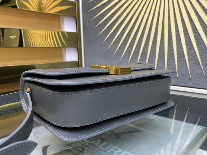 Handbags SAINT LAURENT 634305 size 23-16-6 cm