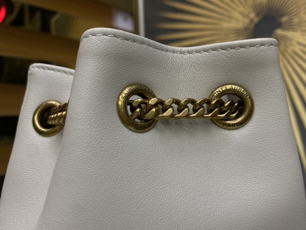 Handbags SAINT LAURENT 701631 size 19x13x13 cm