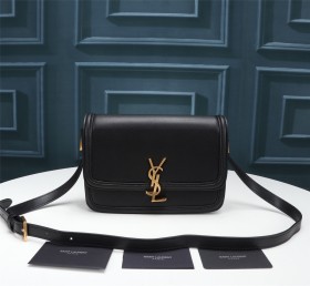 Handbags SAINT LAURENT 634305 size 23x16x6 cm