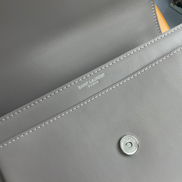 Handbags SAINT LAURENT 442906 size 22x8x16 cm