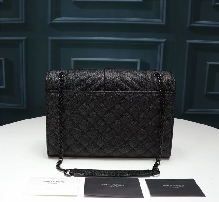 Handbags SAINT LAURENT 26808 size 24X17.5X6 cm