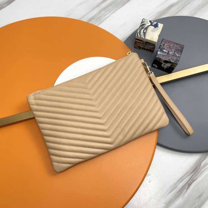 Handbags SAINT LAURENT 413444 size 30×21.5×2 cm