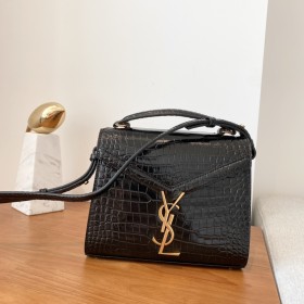 Handbags  SAINT LAURENT 602716 size 20x16x7.5 cm