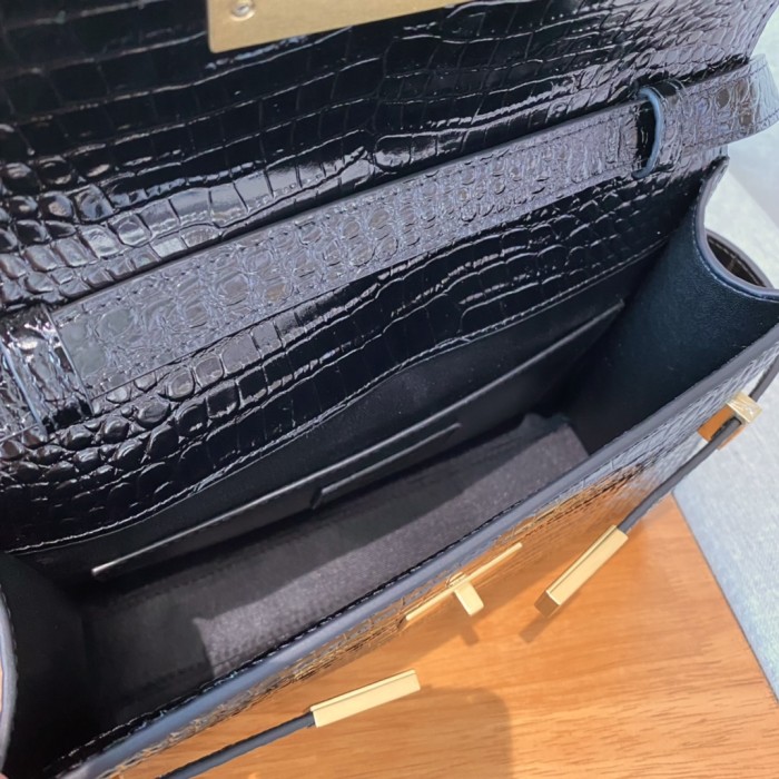 Handbags SAINT LAURENT 579270 size 24x17.5x6 cm