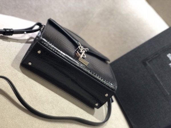 Handbags  SAINT LAURENT 602716 size 20x16x7.5 cm