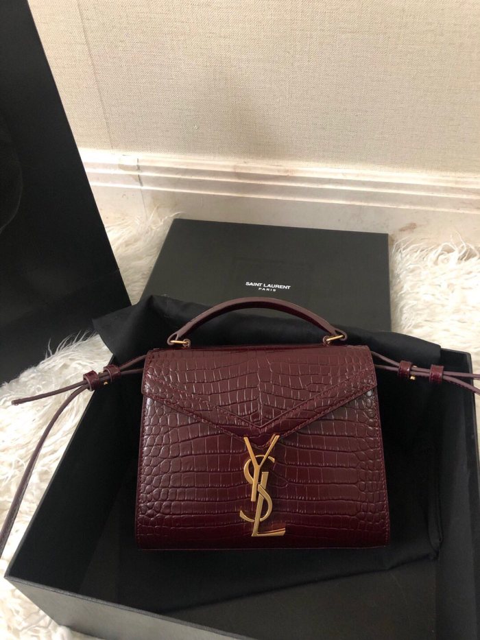 Handbags  SAINT LAURENT 602716 size 20x16x7.5 cm