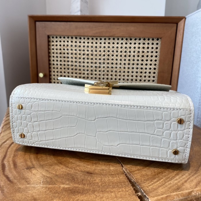 Handbags  SAINT LAURENT 602716 size 20x16x7.5 cm