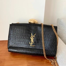 Handbags  SAINT LAURENT 553804 size 28-5-20 cm