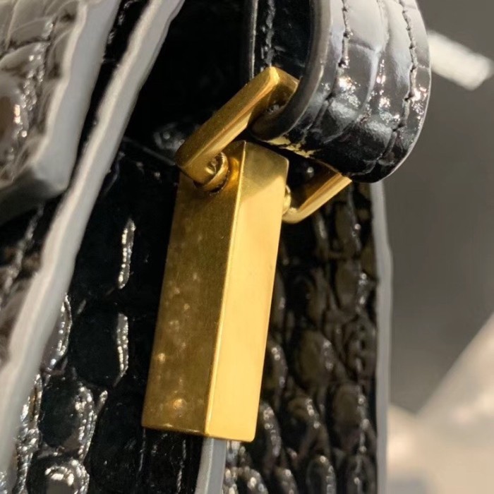 Handbags  SAINT LAURENT 602716 size 20x16x7.5 cm