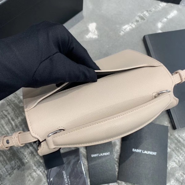 Handbags  SAINT LAURENT 602716 size 20x16x7.5 cm