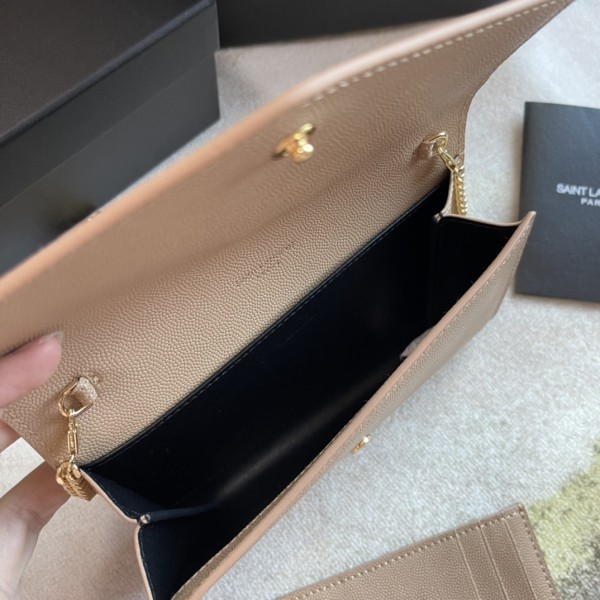 Handbags SAINT LAURENT 607788 size 19x12x4 cm