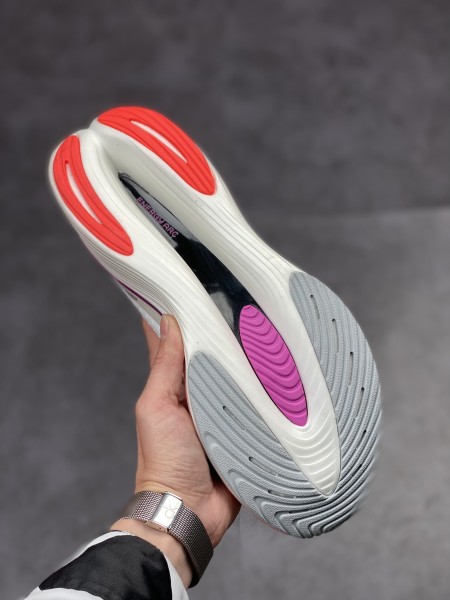 New Balance FuelCell SC Elite V3 White Victory Blue