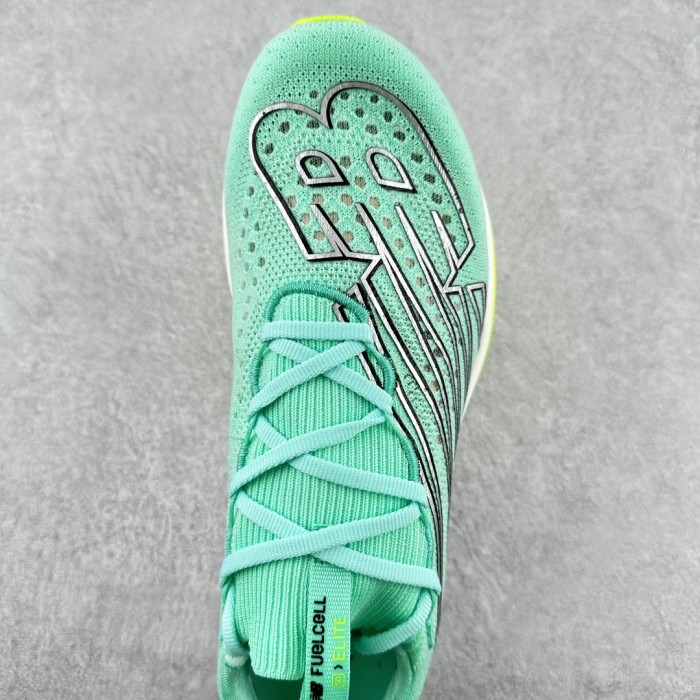 New Balance FuelCell SC Elite V3 Bright Mint Pixel Green