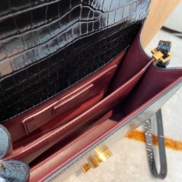 Handbags  SAINT LAURENT 602716 size 20x16x7.5 cm