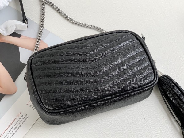 SAINT LAURENT LOU Cow Leather Camera Bag, Crossbody Bag, Shoulder Bag Women's Black 748849-DV702-1000 size 19*5*10.5 cm