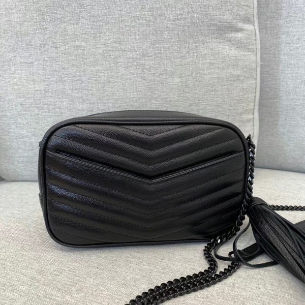 SAINT LAURENT LOU Quilting Leather Chain Bag Crossbody Bag Camera Bag Shoulder Bag Women's Black 6125791GF081000 size 19*5*11 cm