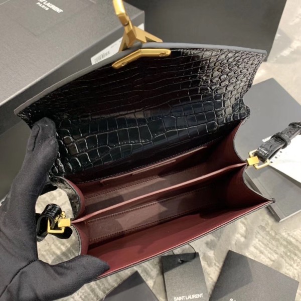 Handbags  SAINT LAURENT 602716 size 20x16x7.5 cm