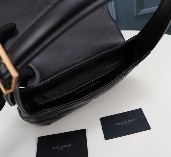 Handbags SAINT LAURENT 698567 size 24x18x5.5 cm