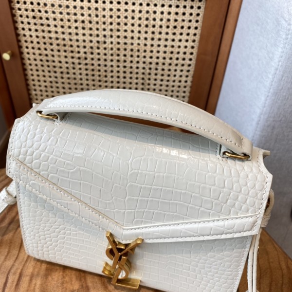 Handbags  SAINT LAURENT 602716 size 20x16x7.5 cm