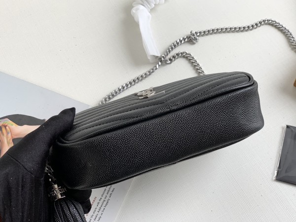 SAINT LAURENT LOU Cow Leather Camera Bag, Crossbody Bag, Shoulder Bag Women's Black 748849-DV702-1000 size 19*5*10.5 cm