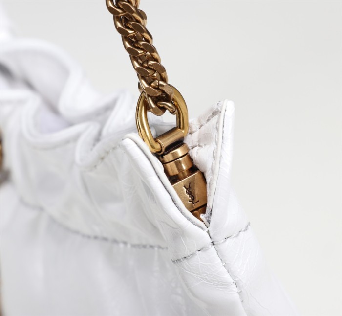 Handbags SAINT LAURENT 681632 size 24x14x4 cm