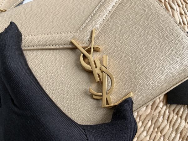 Handbags  SAINT LAURENT 602716 size 20x16x7.5 cm