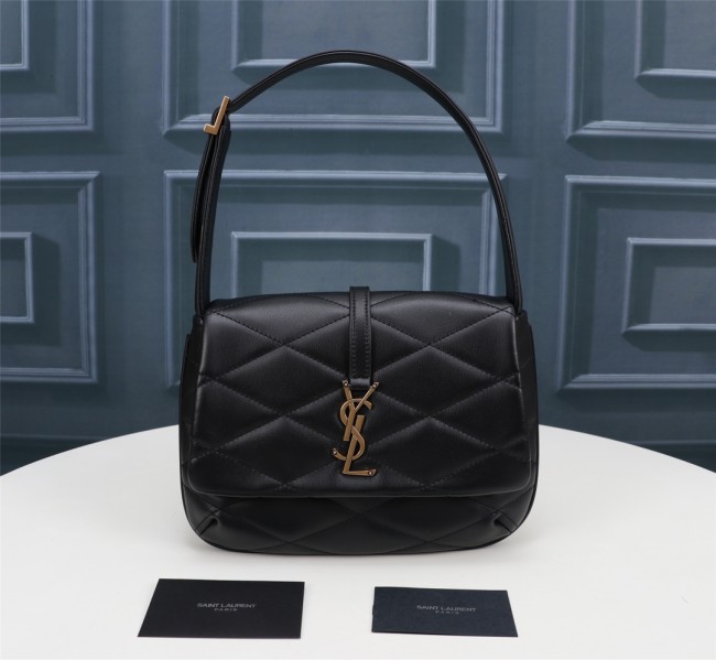 Handbags SAINT LAURENT 698567 size 24x18x5.5 cm