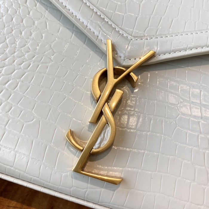 Handbags  SAINT LAURENT 602716 size 20x16x7.5 cm