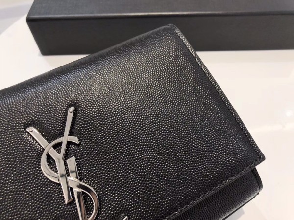 Handbags  SAINT LAURENT 469390 size 20x12.5x5 cm