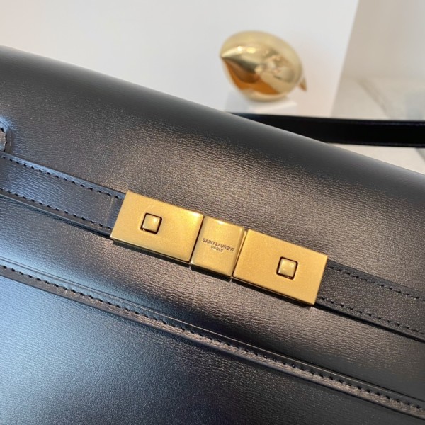 Handbags  SAINT LAURENT 579270 size 24x17.5x6 cm