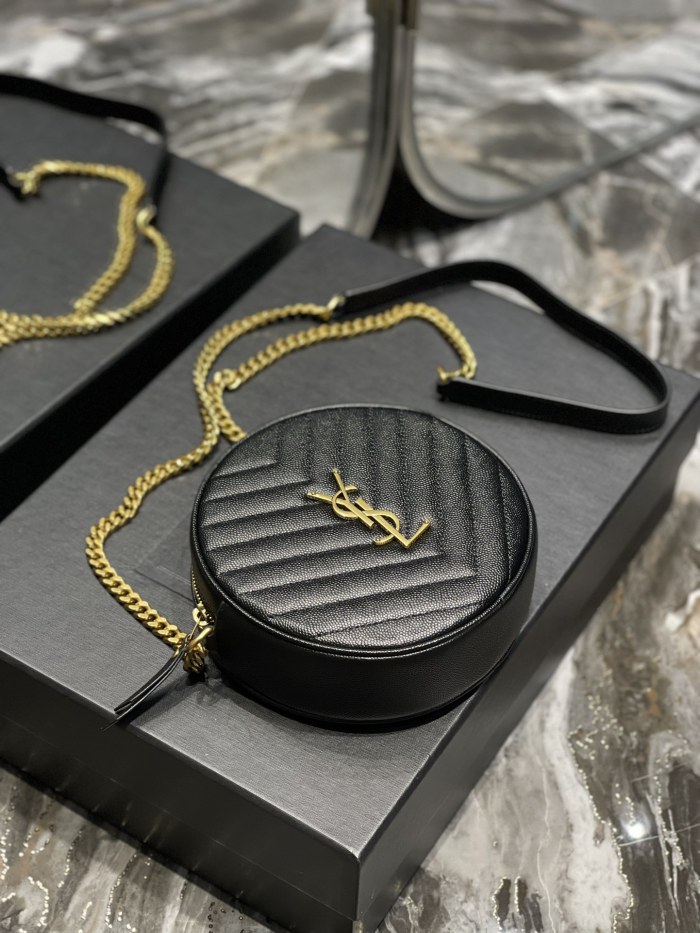 Handbags SAINT LAURENT 610436 size 17x17x5.5 cm