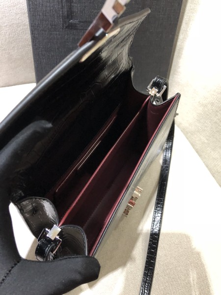 Handbags  SAINT LAURENT 602716 size 20x16x7.5 cm