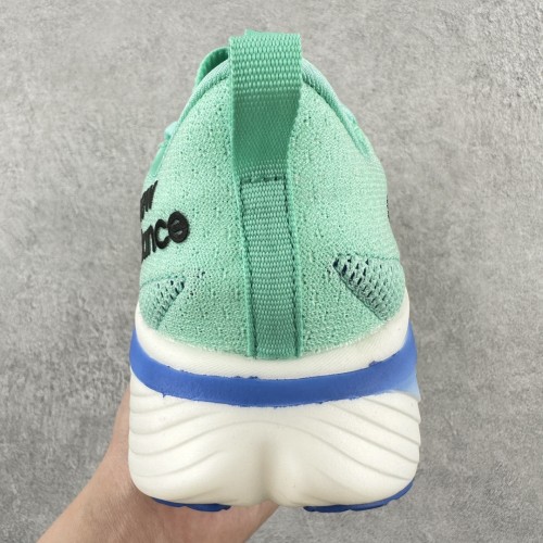 New Balance FuelCell SC Elite V3 Bright Mint Pixel Green