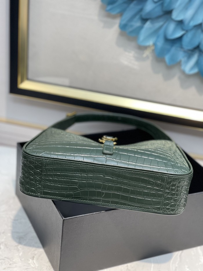 Handbags  SAINT LAURENT 657228 size 24.5x16x6 cm