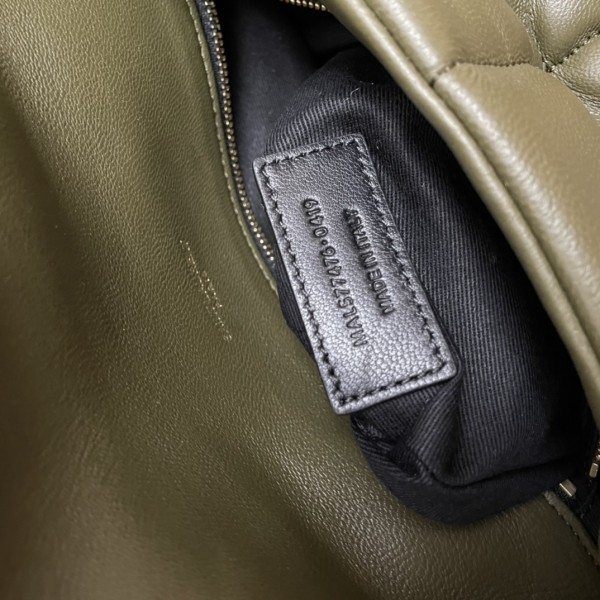 Handbags  SAINT LAURENT 577476 size 24*5.5*14.5 cm