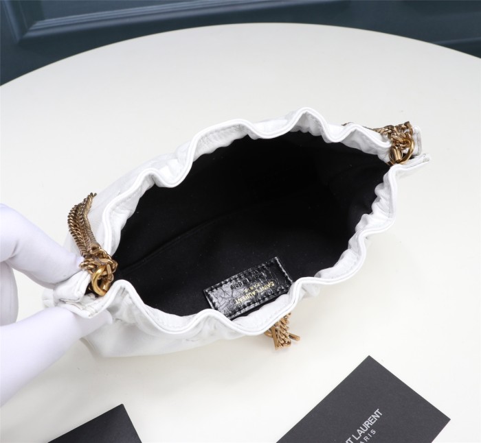 Handbags SAINT LAURENT 681632 size 24x14x4 cm