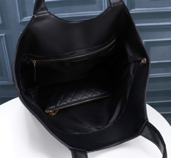 Handbags SAINT LAURENT 698651 size 27x13x8 cm