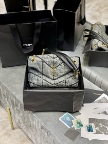 Handbags SAINT LAURENT 577476 size 29×17×11 cm