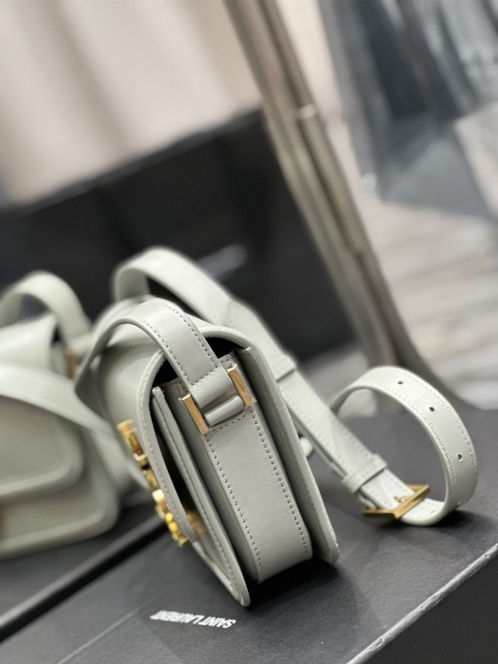 Handbags SAINT LAURENT 634305 size 19×13×5 cm