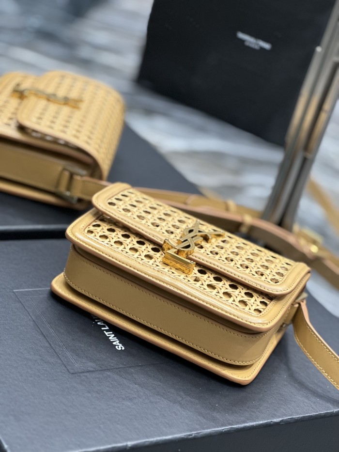 Handbags SAINT LAURENT 634306 size 19×13×5 cm