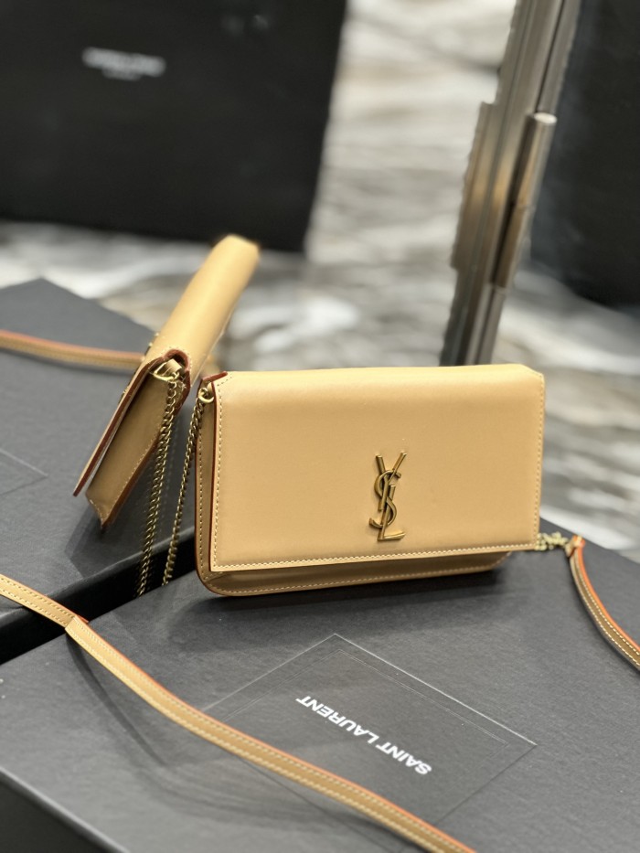 Handbags SAINT LAURENT 635095 size 18x11x2 cm