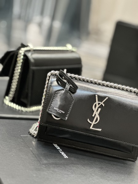 Handbags SAINT LAURENT 441972 size 19×13×8 cm 