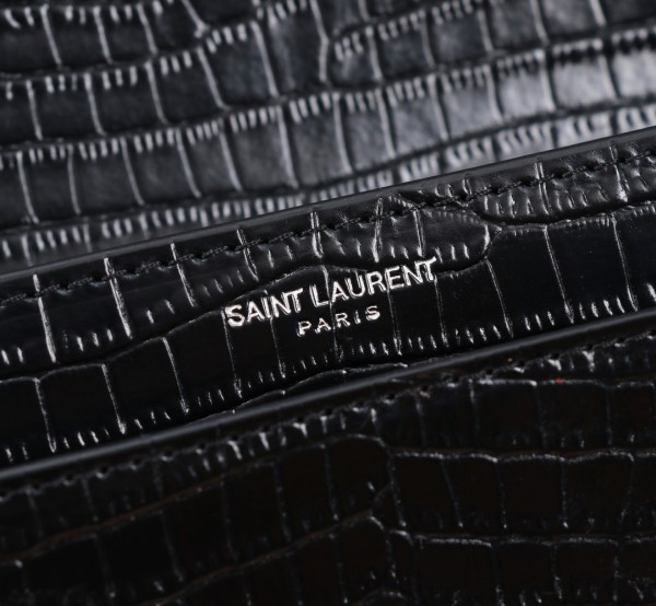 Handbags SAINT LAURENT 634723 size 25x18x5 cm